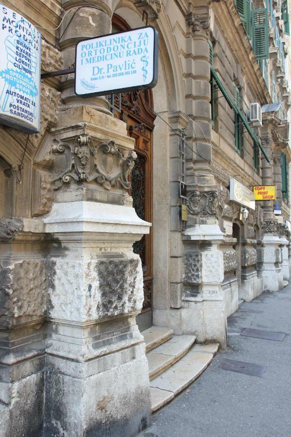 Cozy Apartment In Center Of Rijeka Extérieur photo
